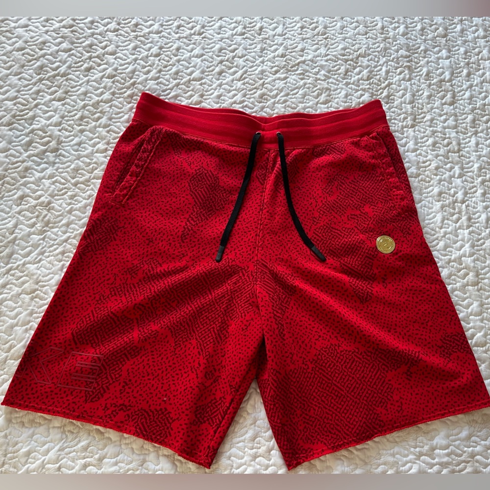 Nike Men's Club Fleece Shorts
University Red Mens Basketball